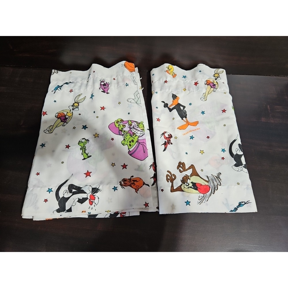 2 Vtg Space Jam 1996 Curtain Valance Rod Pocket 80" in Long x 16" in Wide Taz